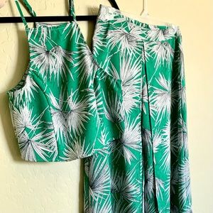 A.peach wide leg Palm leaf pant set